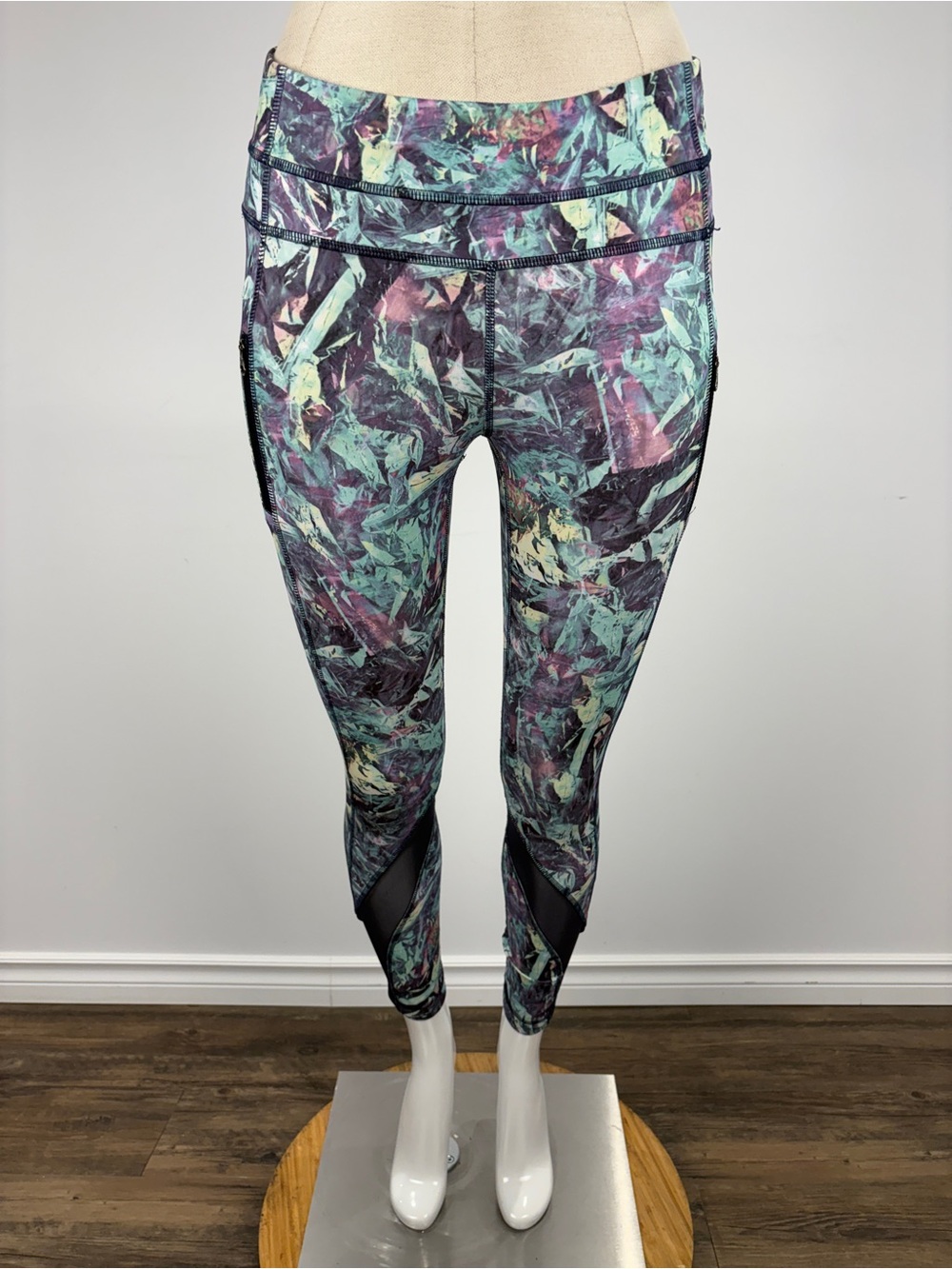 Lululemon Inspire Tight II Iridescent Multi Mesh Leggings 6